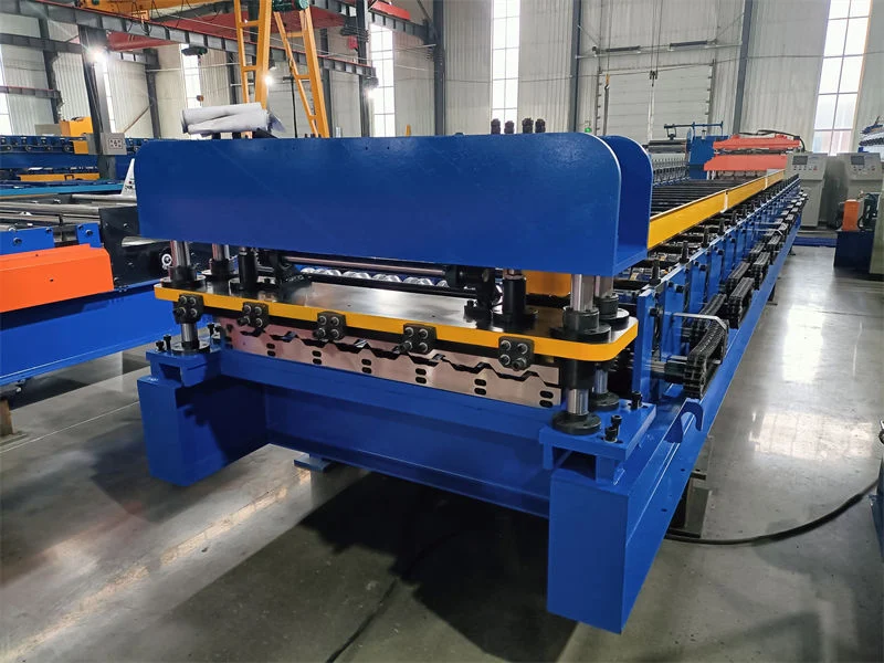 The HR 36 roof panel Machine04 imgupzip 1000