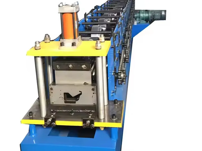 Half Gutter Machine05 e1745894017641 imgupzip 1000