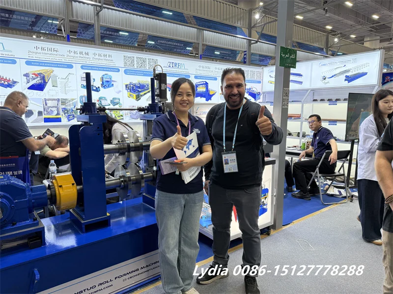 Canton fair011 imgupzip 1000
