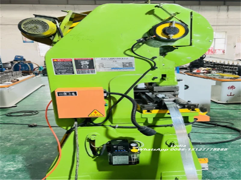 Aluminum Corner Roll Forming Machine with Servo Feeding & Hydraulic Cutting High-Speed Corner Forming Machine (9–12m/min) 5 Aluminum Corner Roll Forming Machine07 imgupzip 1000