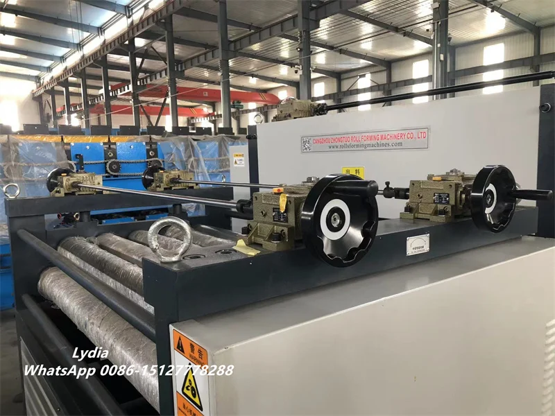 High-Performance Embossing Machine with 42CrMo Alloy Steel Rollers, 15kW Motor, and Custom Pattern Design 4 Algeria Metal Embossing Machine09 imgupzip 1000