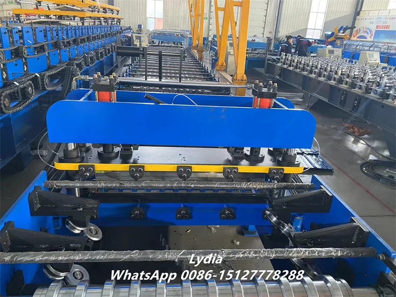 Australian Style Roller Shutter Door Roll Forming Machine High-Strength Garage Door Making Machine 2 Australia shutter door machine 04 imgupzip 1000