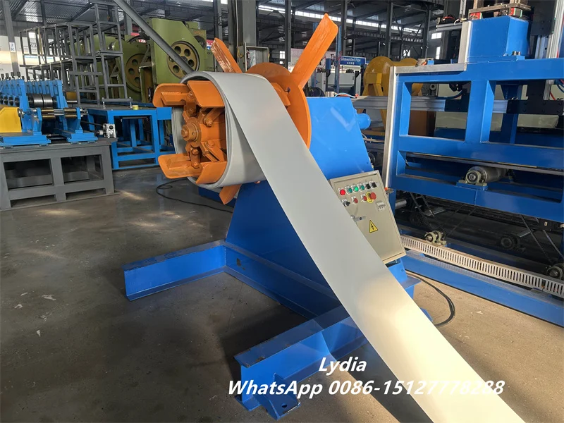 Good News - Qatar Delegation Visits Zhongtuo to Inspect High-Speed Wall Cladding Roll Forming Line 6 Hydraulic cutting system with Cr12 blade for metal wall panel machine