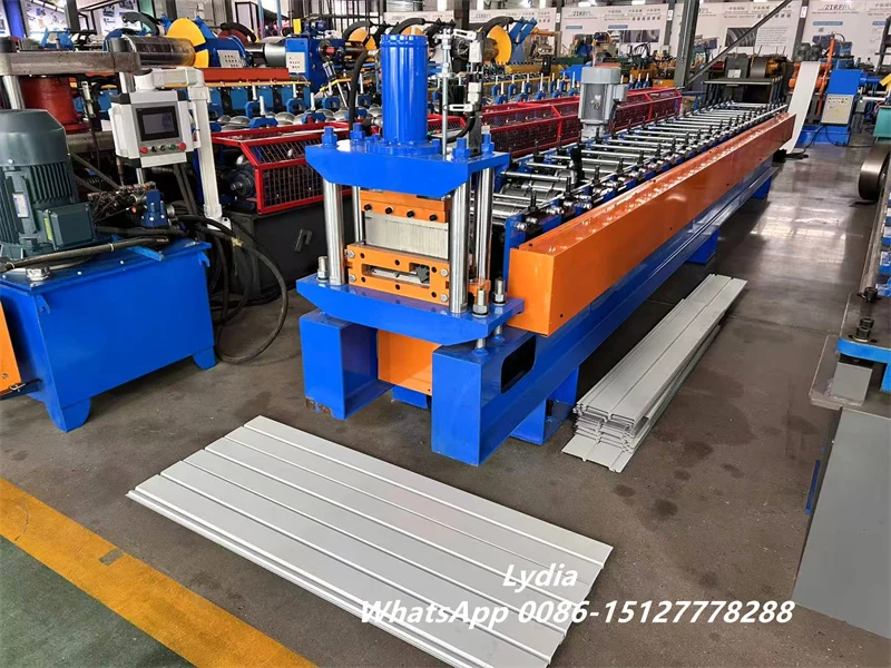 Good News - Qatar Delegation Visits Zhongtuo to Inspect High-Speed Wall Cladding Roll Forming Line 4 High speed wall cladding roll forming machine trial run in Zhongtuo factory