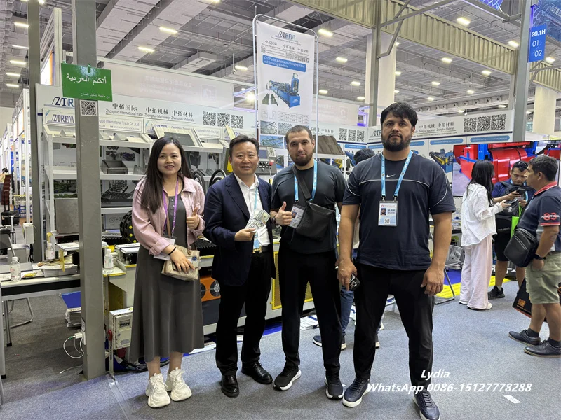 Zhongtuo team presenting roll forming Machine at Canton Fair 139th session