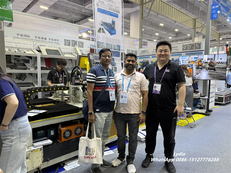 Goods News-Zhongtuo Turns Conversations into Orders at 139th Canton Fair with Fast Technical Alignment 4 Zhongtuo team presenting roll forming Machine at Canton Fair 139th session